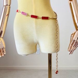 Boutique Gold Chain Belt Red Accent O/S
